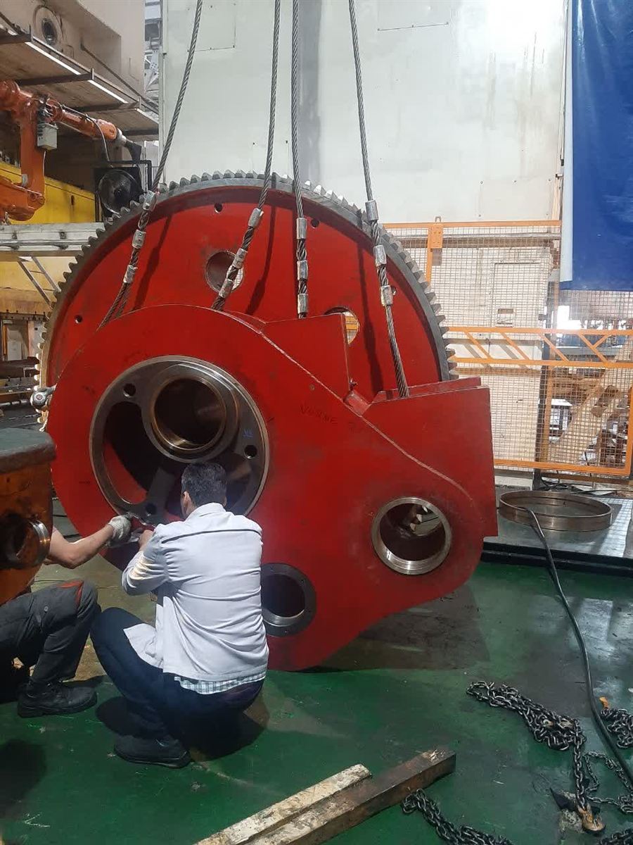 بازسازی چرخ‌دنده و قطعات سنگین پرس